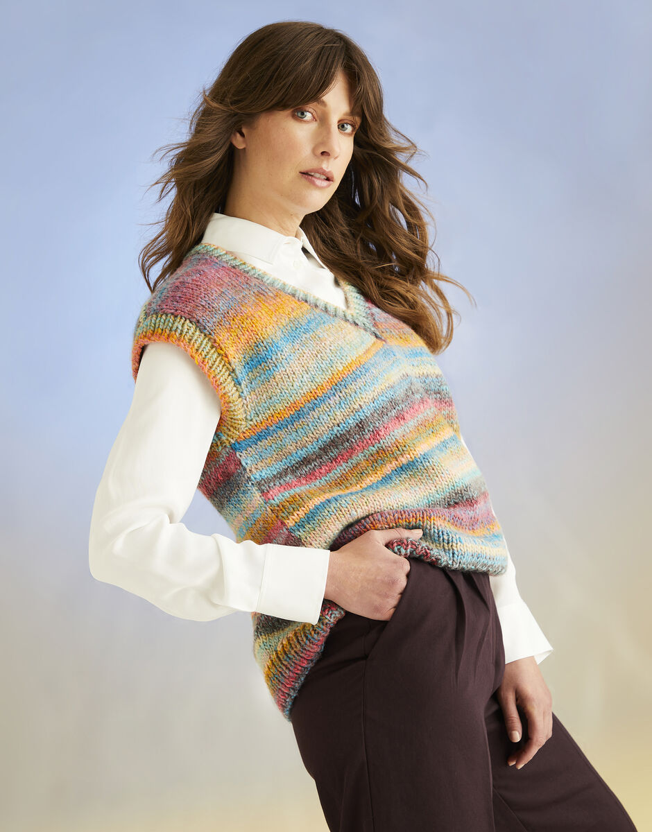 Ocean Treasure Tank Knitting Pattern - Sirdar