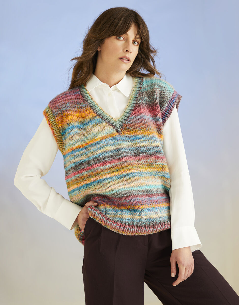 Ocean Treasure Tank Knitting Pattern - Sirdar