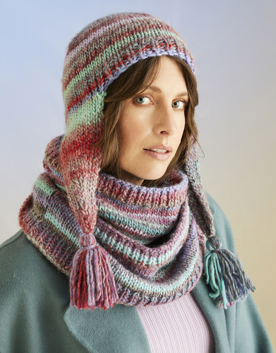Anemone Hat and Snood Knitting Pattern - Sirdar