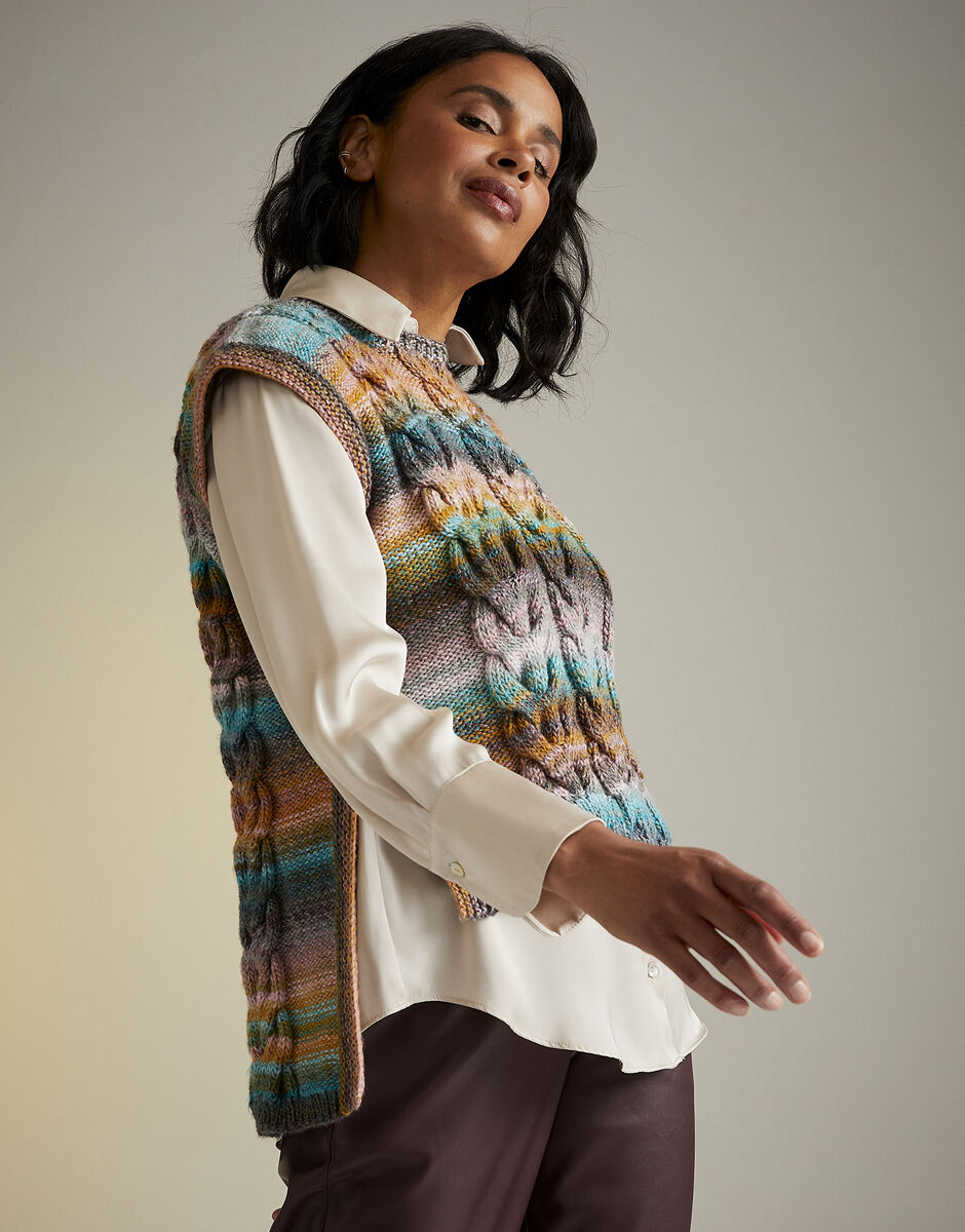Staghorn Fern Tabard Knitting Pattern - Sirdar
