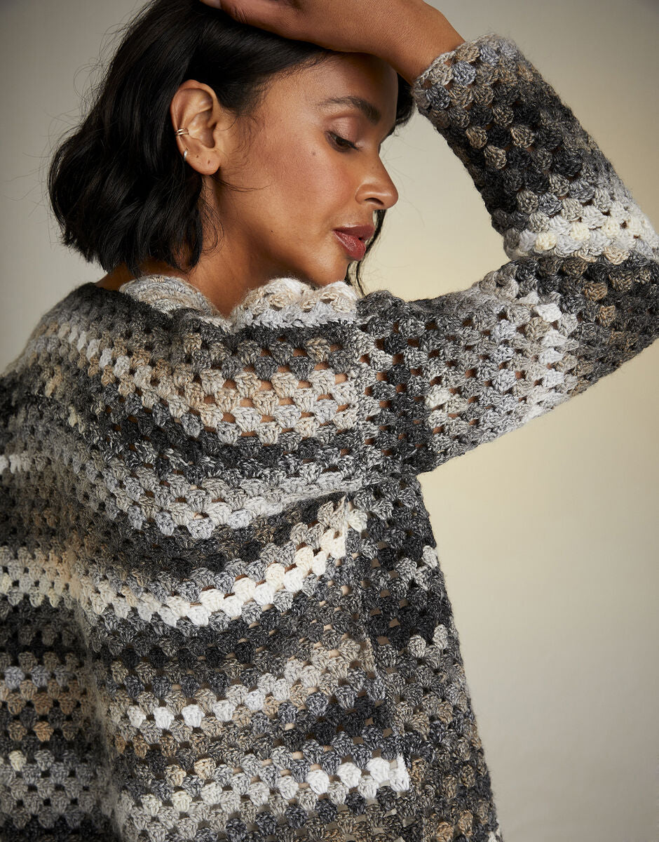 Moon & Stars Cardigan Crochet Pattern - Sirdar