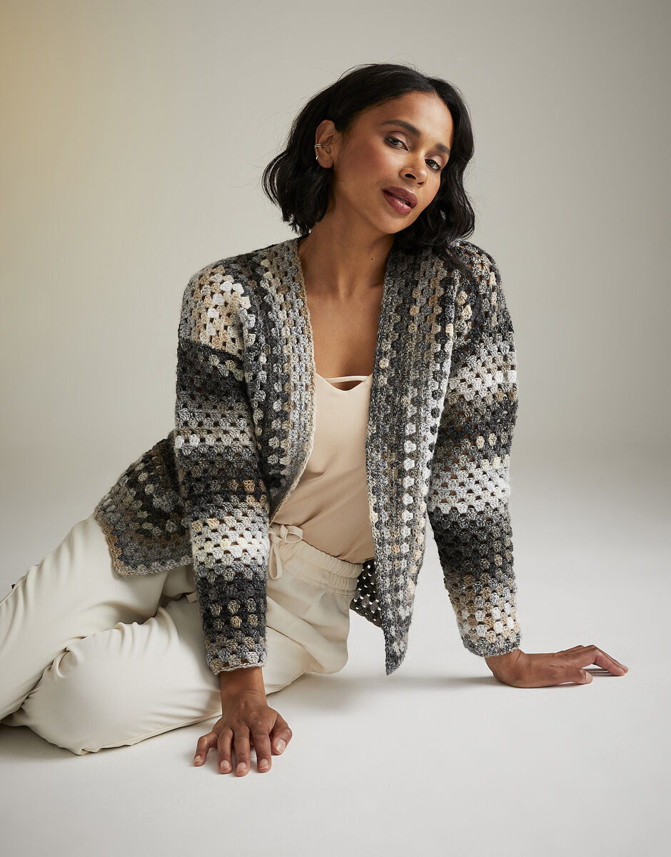 Moon & Stars Cardigan Crochet Pattern - Sirdar