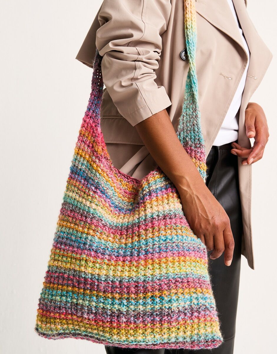 Rippled Mineral Bag Knitting Pattern - Sirdar