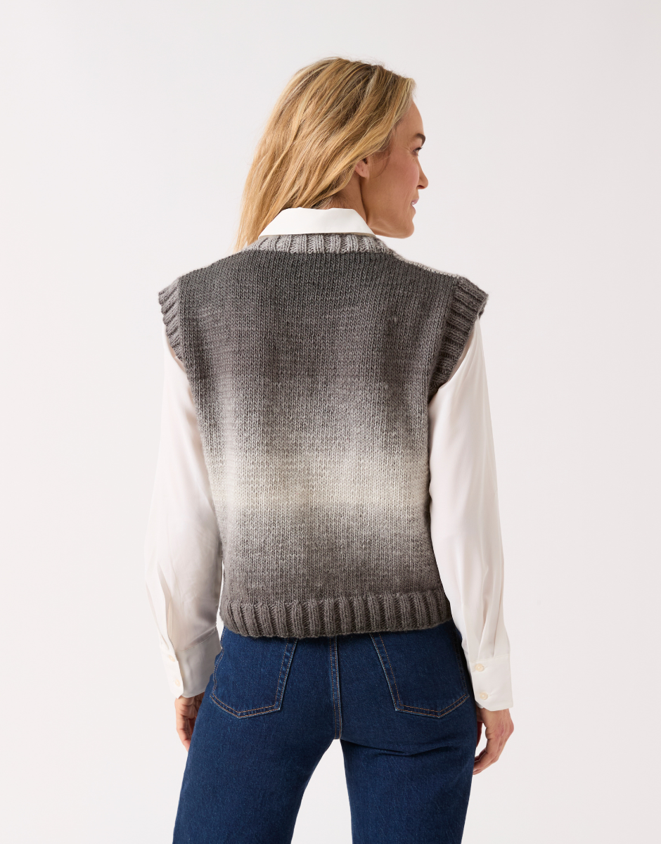 Vest in Show Knitting Pattern - Sirdar