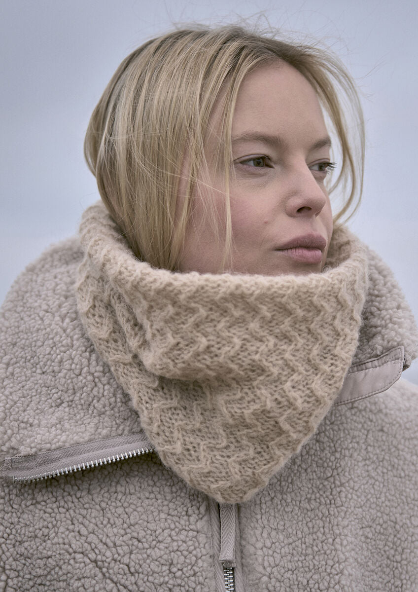 Shoal Cowl & Metton Hat Bundle Knitting Pattern - Rowan
